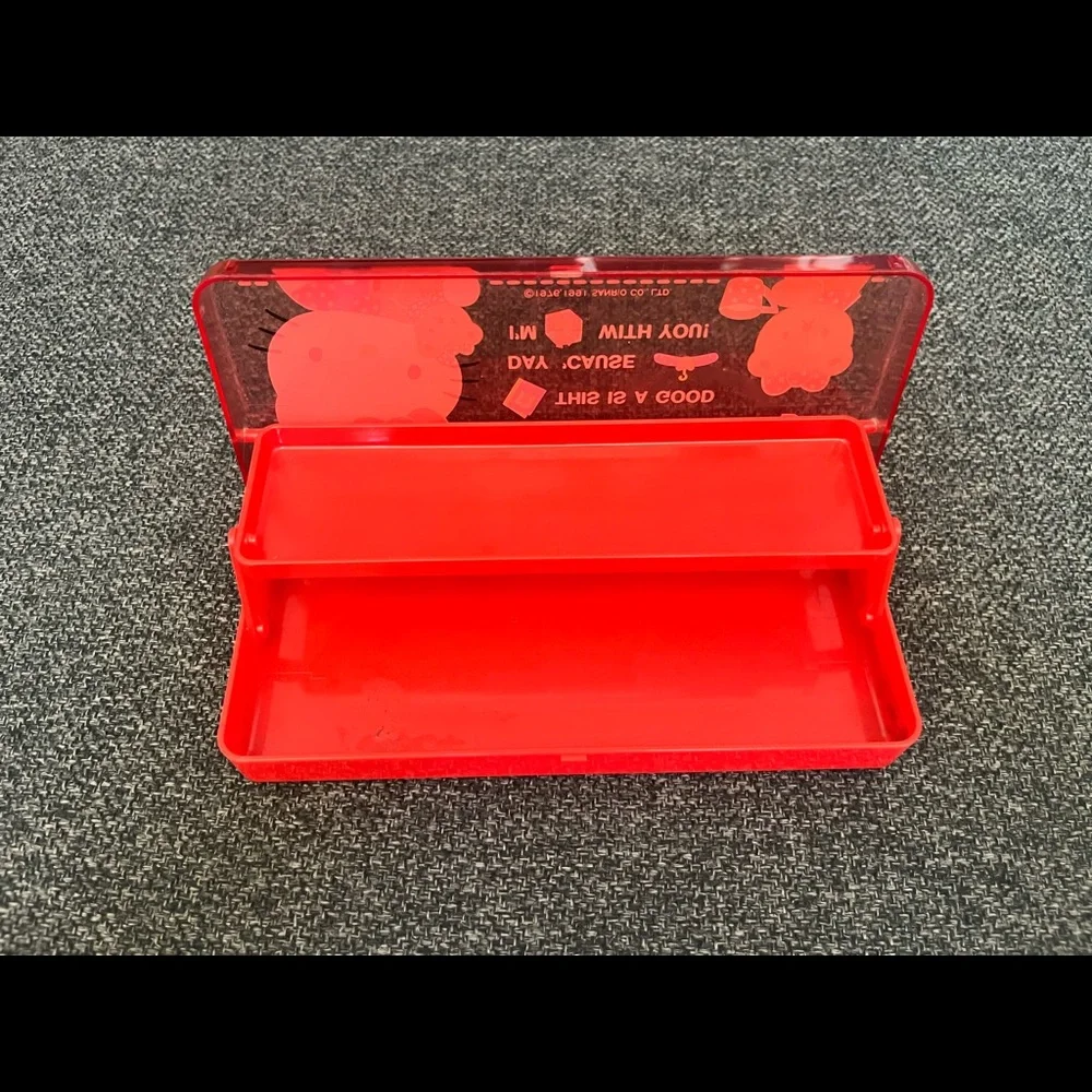 •1991 Hello Kitty Pencil Case “This is a good day ‘cause I’m with you”•